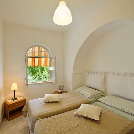 Nyaraló La Scaletta *